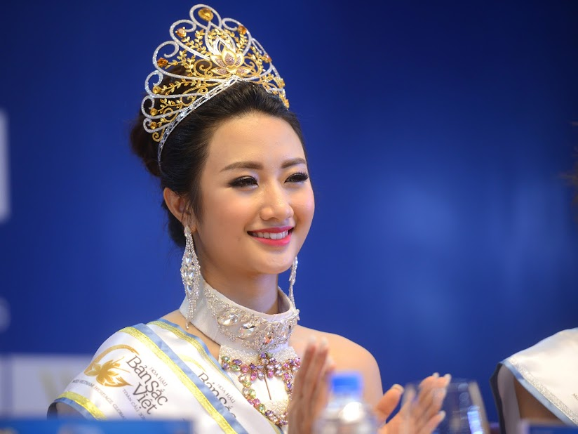 Hoa hậu Thu Ngân ly hôn chồng đại gia FLC hơn 19 tuổi - Hình 2