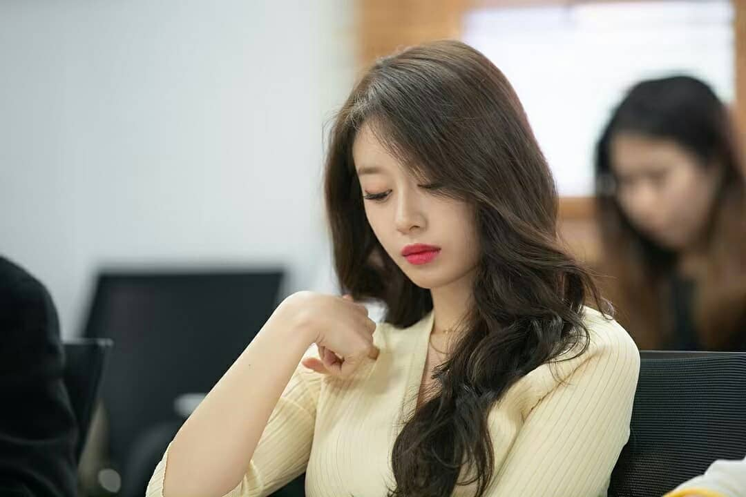Kim Tae Hee và bản sao có sự nghiệp trái ngược nhưng chung 1 điểm khiến nhiều người ghen tỵ - Hình 3