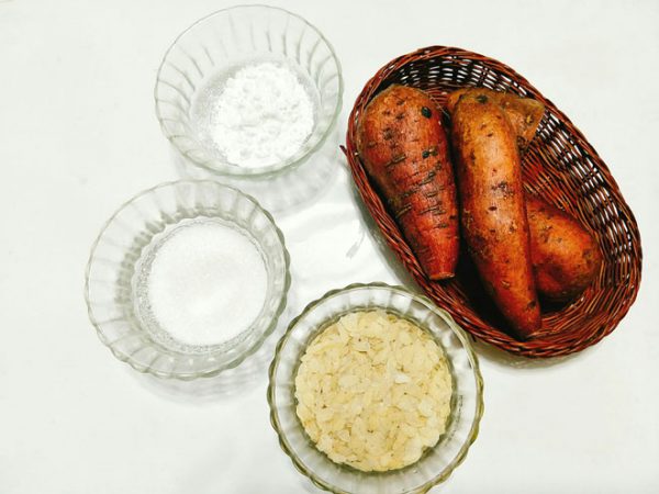 Món chè cốm khoai lang dẻo bùi thơm ngọt - Hình 2