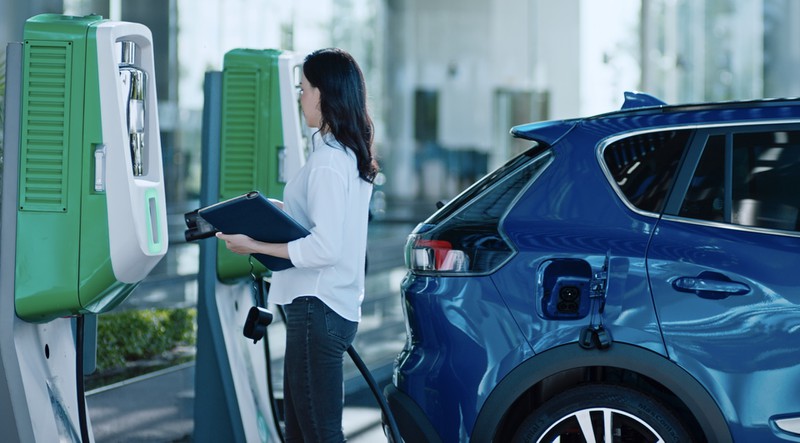 Mua xe điện không pin: Khách hàng của VinFast hưởng lợi đơn lợi kép - Hình 3