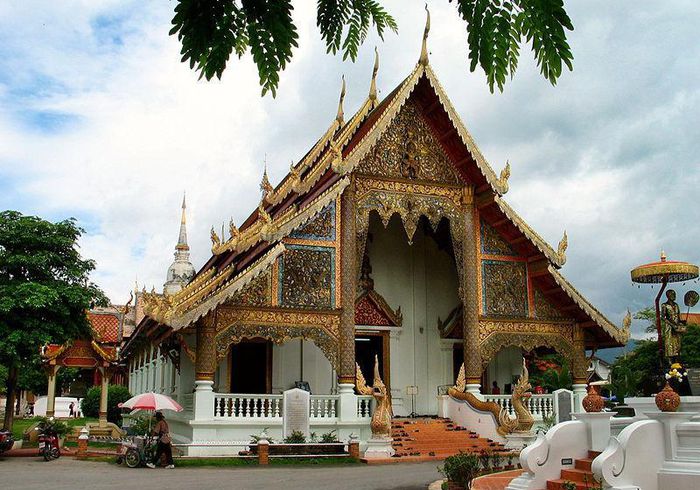 Những ngôi chùa kỳ lạ ở Thái Lan (Kỳ 10): Bí ẩn tượng Phật sư tử và kiệt tác văn học dân gian trên lá cọ - Hình 6