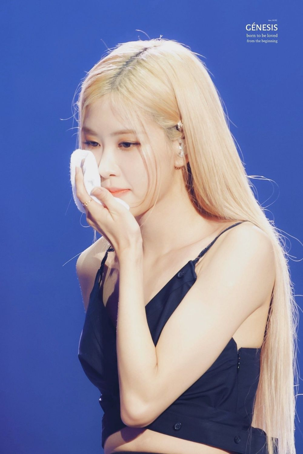 Rosé tiết lộ chịu nhiều áp lực, lo sợ bị loại khỏi BLACKPINK - Hình 5