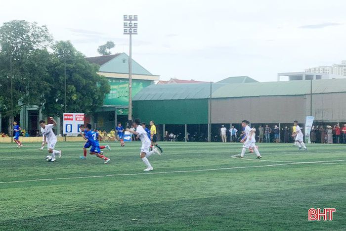U13 Hồng Lĩnh Hà Tĩnh vào Vòng chung kết Giải Bóng đá Thiếu niên toàn quốc - Hình 3