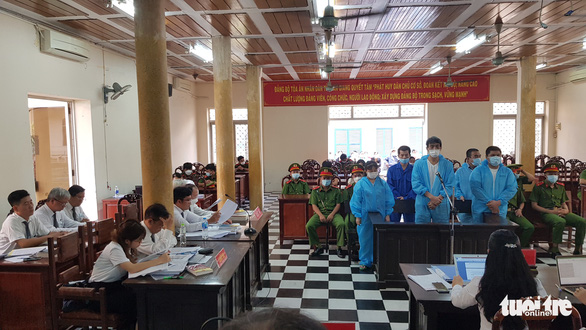 Xét xử cựu cán bộ hải quan An Giang và đồng phạm buôn lậu hơn 100 tấn đường cát - Hình 2