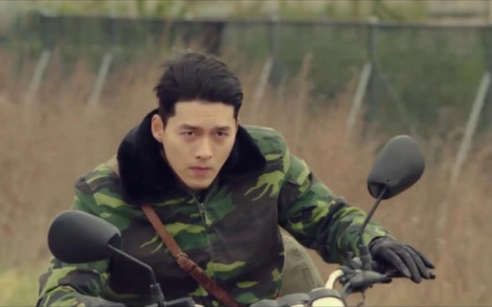 Hyun Bin đã phải cố gắng đến mức này để có được cái gật đầu của Son Ye Jin - Hình 9