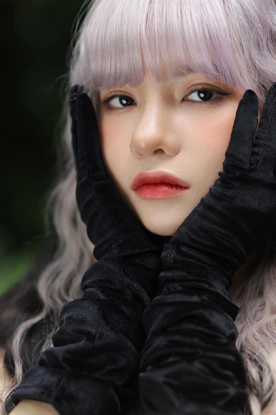CiiN, Lê Bống và những idol tóp tóp ăn cả tấn gạch vì nhan sắc trên truyền hình khác xa ảnh mạng - Hình 3