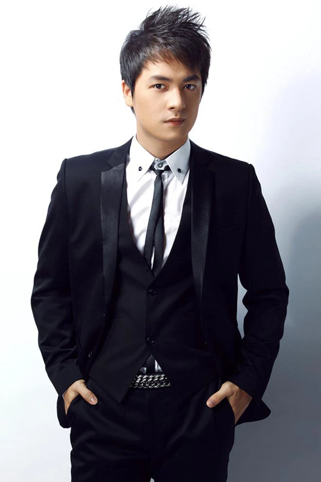 Đăng Khôi: Hoàng tử Vpop suýt mất mạng vì căn bệnh lạ và chuyện tình viên mãn idol - fangirl - Hình 1