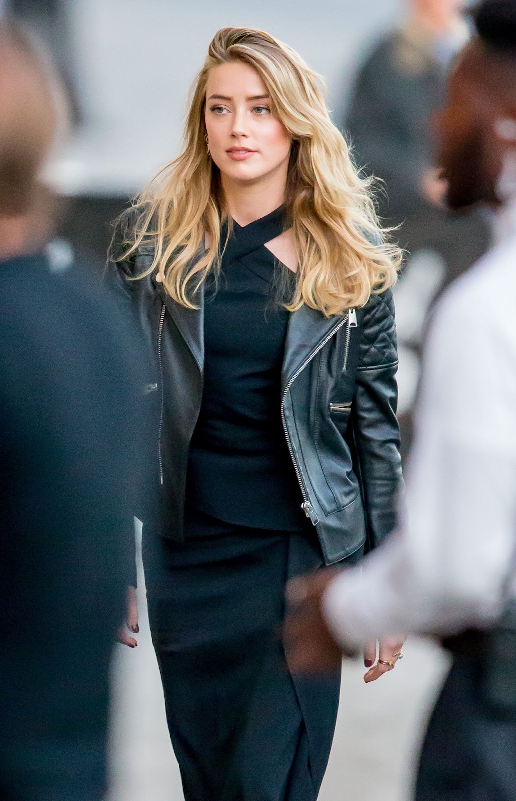 Johnny Depp sỉ thẳng mặt Amber Heard: Em đang ngồi đó như một con vật bị ngứa suốt 7 năm - Hình 2