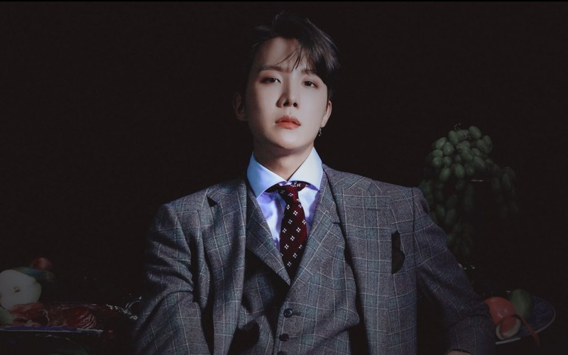 J-Hope (BTS) tâm sự với fan đang tập luyện muốn 'nổ tung cổ họng': Nghe mà xót - Hình 7