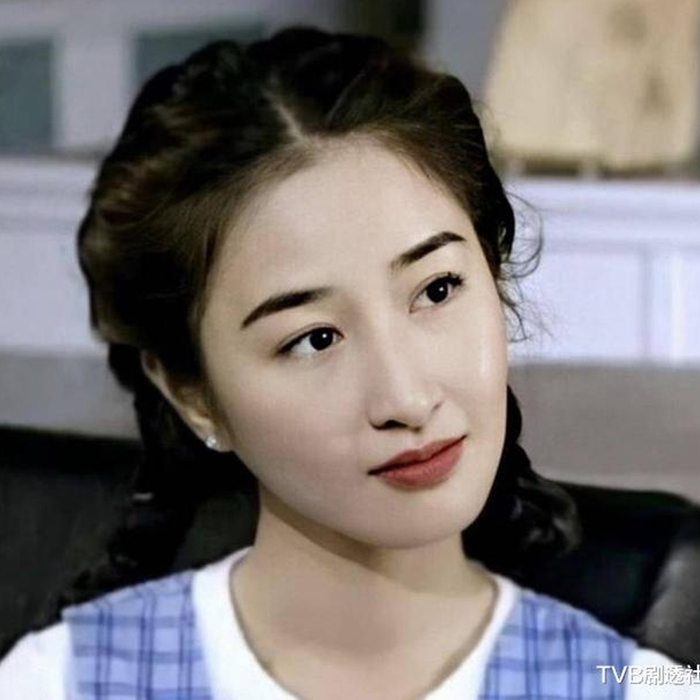 Quan Vịnh Hà - Nhất tỷ TVB yêu trai xấu, quyết từ bỏ sự nghiệp vì chồng - Hình 1