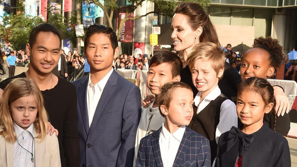 Angelina Jolie có động thái lạ khi bị nói phân biệt đối xử giữa con ruột và con nuôi - Hình 6