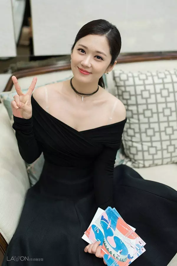 Jang Nara hé lộ sự thật về cuộc sống tân hôn sau gần 1 tháng cưới chồng soái ca - Hình 5