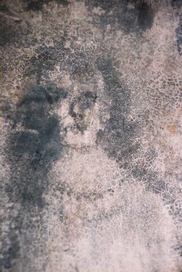 Kỳ bí những gương mặt ma quái liên tục xuất hiện trên nền nhà Ky-bi-nhung-guong-mat-ma-quai-lien-tuc-xuat-hien-tren-nen-nha-afb-6541778