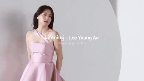 Ngỡ ngàng trước nhan sắc Lee Young Ae ở tuổi 51 - Hình 4