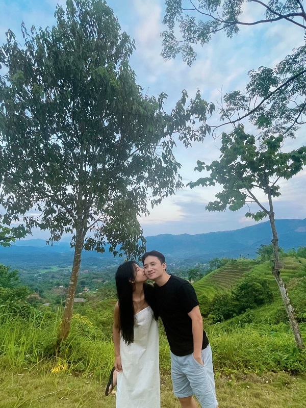 Phan Mạnh Quỳnh thông báo có con đầu lòng với bà xã hot girl - Hình 8