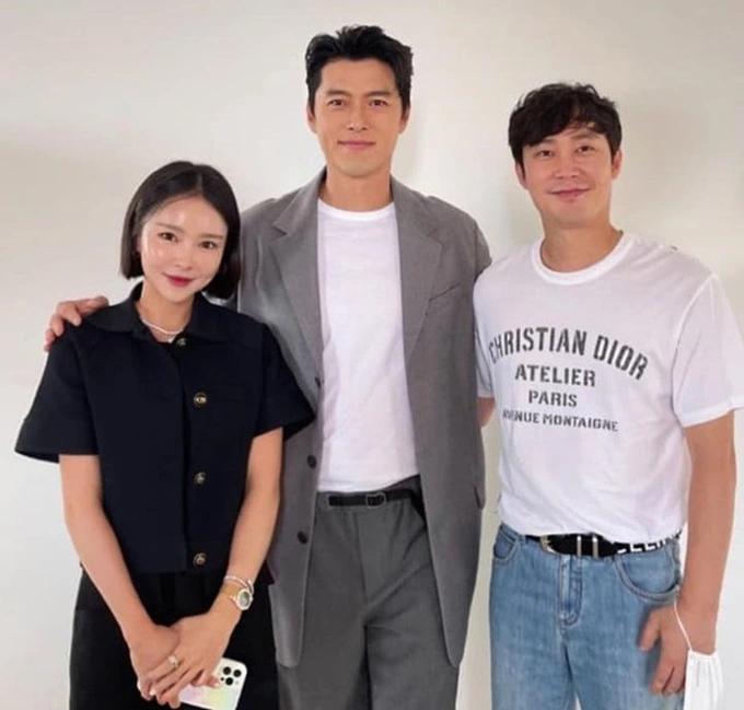 Tại sao Hyun Bin vẫn khiến fan mê mẩn dù đã kết hôn và sắp làm bố ở tuổi 40? - Hình 1