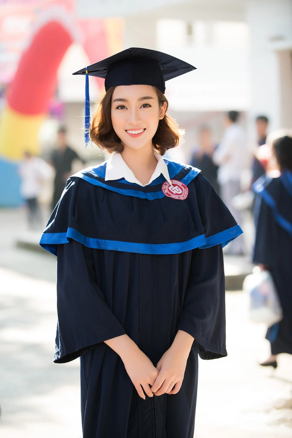 Thùy Tiên có động thái lạ khi hay tin Lương Thùy Linh tốt nghiệp Đại học Ngoại thương loại xuất sắc - Hình 6