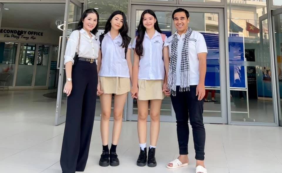 Con gái MC Quyền Linh tuổi 16: Xinh như Hoa hậu, đẹp thanh thuần mà không sến! - Hình 15