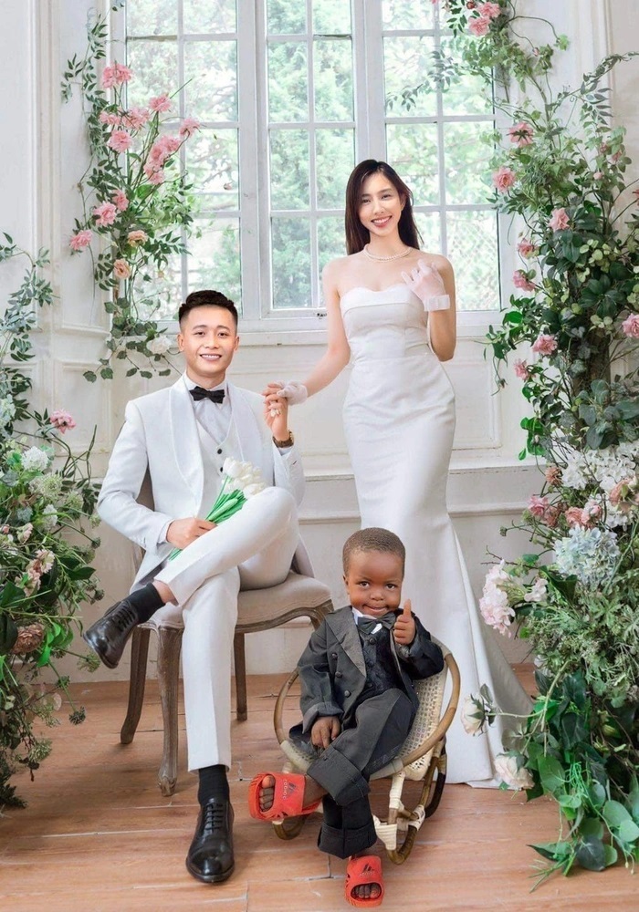 Thùy Tiên là động lực cho Đạt Villa làm từ thiện, 12h đêm vẫn chạy siêu xe giúp đỡ người nghèo - Hình 11