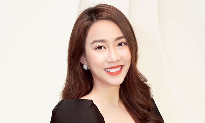Huỳnh Hồng Loan: Nhan sắc, tiền tài đầy đủ nhưng lận đận tình cảm - Hình 6