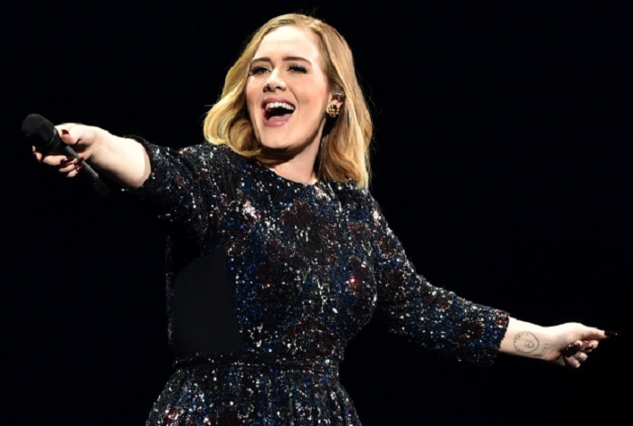 Adele owns a fortune of 220 million USD but cannot buy a house in her hometown of London for one reason - Picture 3