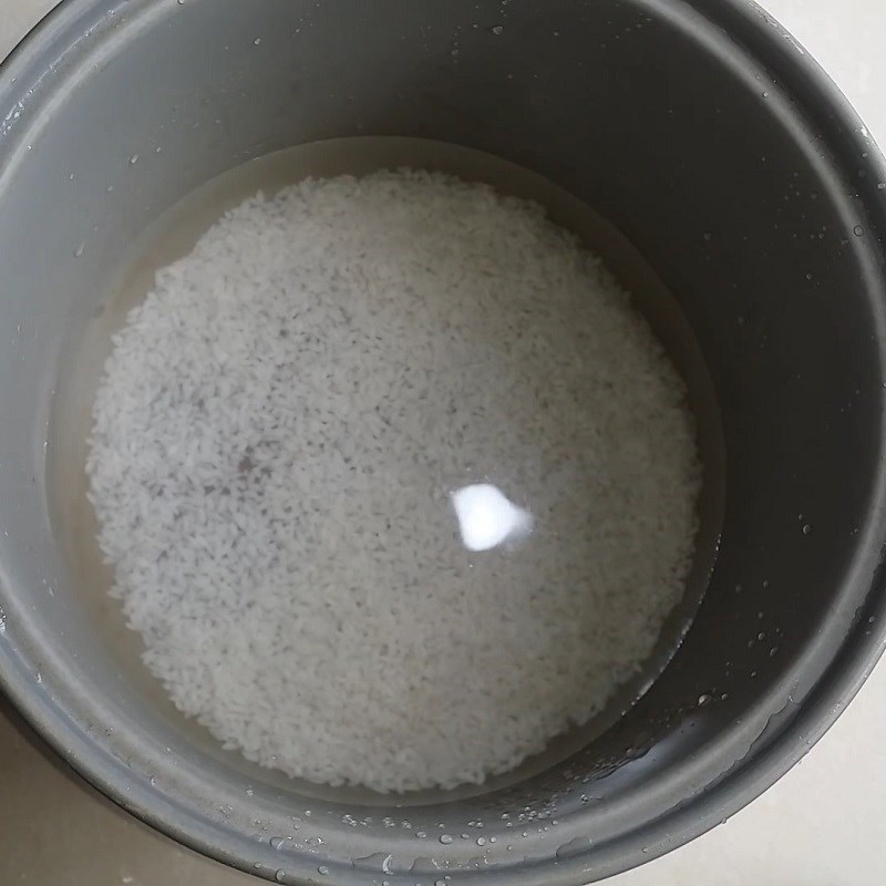 2 cách nấu cháo trắng (cháo hoa) bằng nồi cơm điện và bếp gas ngon đơn giản - Hình 5