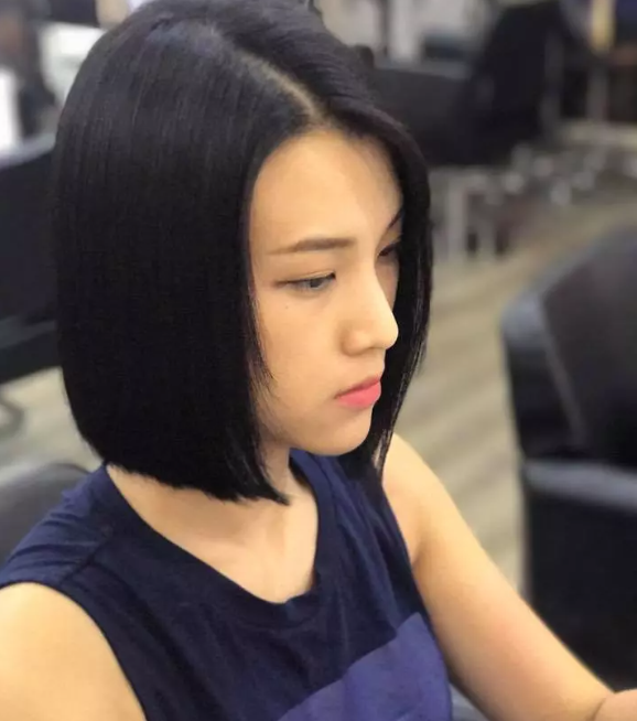 Chồng cũ hẹn hò cùng gái lạ, MC Hoàng Oanh liền tự tay xuống tóc, thái độ khiến ai nấy sững sờ - Hình 5