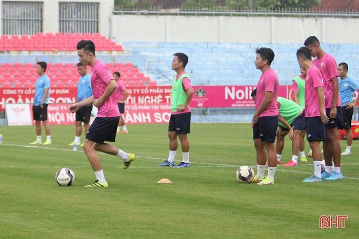 Hồng Lĩnh Hà Tĩnh sẵn sàng tiếp Becamex Bình Dương trên sân nhà - Hình 3