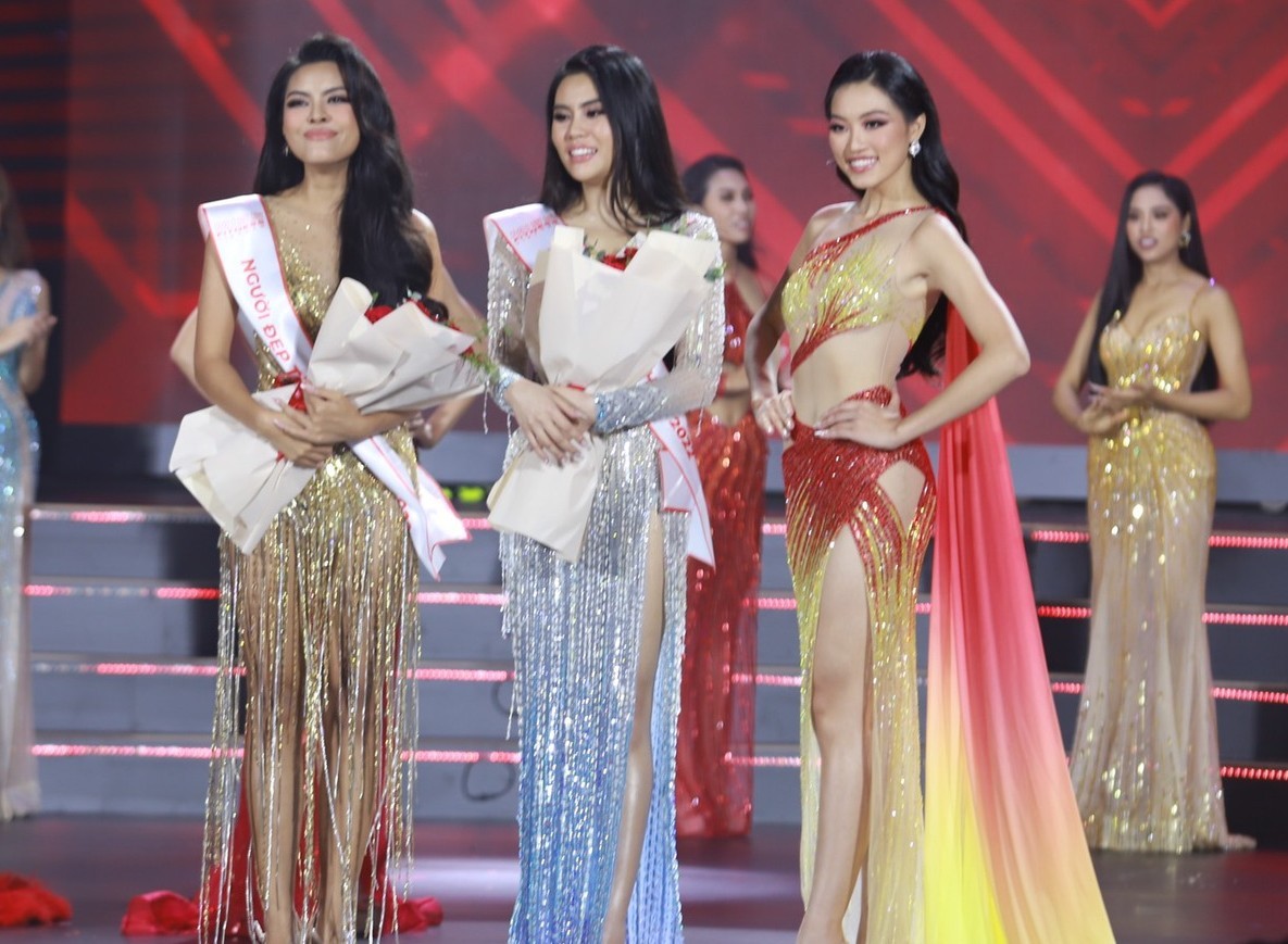 Hoa hậu Thể thao Việt Nam 2022 Đoàn Thu Thủy thừa nhận là người trong clip có liên quan đến bóng cười - Hình 1