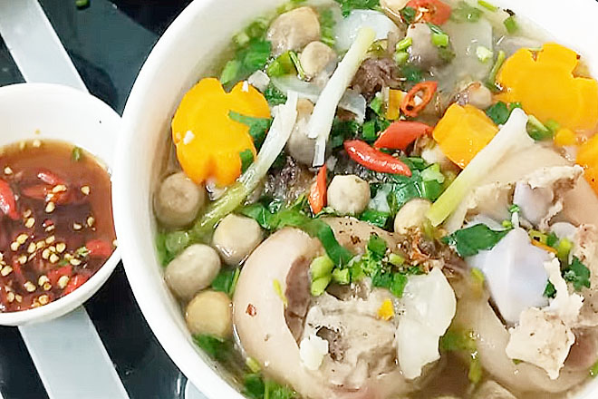 Bánh canh Nha Trang Món Ngon Khó Cưỡng Lại