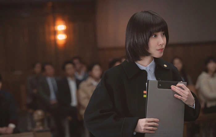 Jisoo, Lisa công khai mê mẩn Nữ luật sư kỳ lạ Park Eun Bin, còn bắt chước làm 1 hành động đáng yêu - Hình 4
