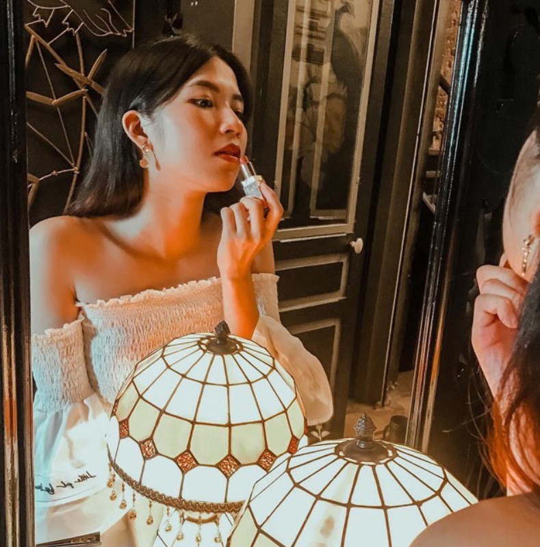 'Hotgirl ống nghiệm' thời gian này thường xuyên check in du lịch sang chảnh: Hài lòng với cuộc sống! - Hình 5