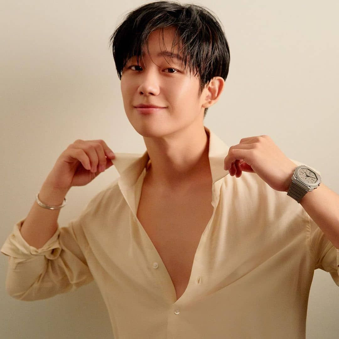 Jung Hae In: Tình màn ảnh đầu tiên của Jisoo (BLACKPINK), gia thế khủng, số hưởng toàn yêu chị đại - Hình 3