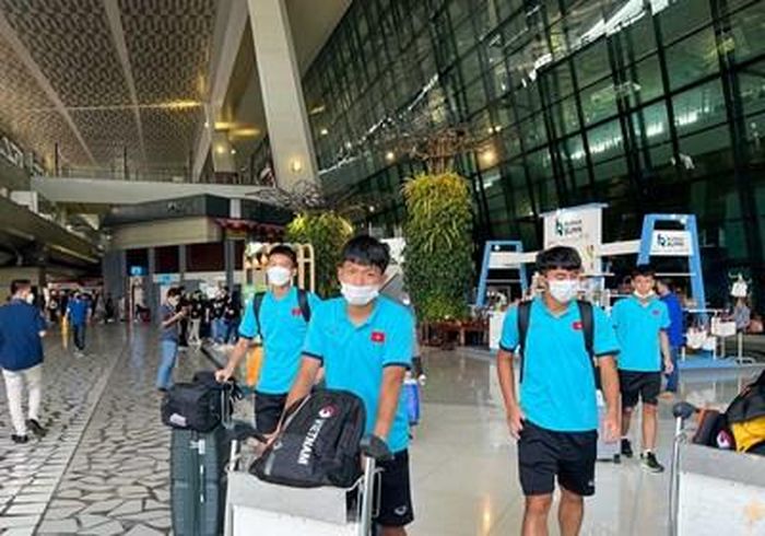 Đội tuyển U16 Việt Nam về nước, chuẩn bị tập huấn Nhật Bản - Hình 1