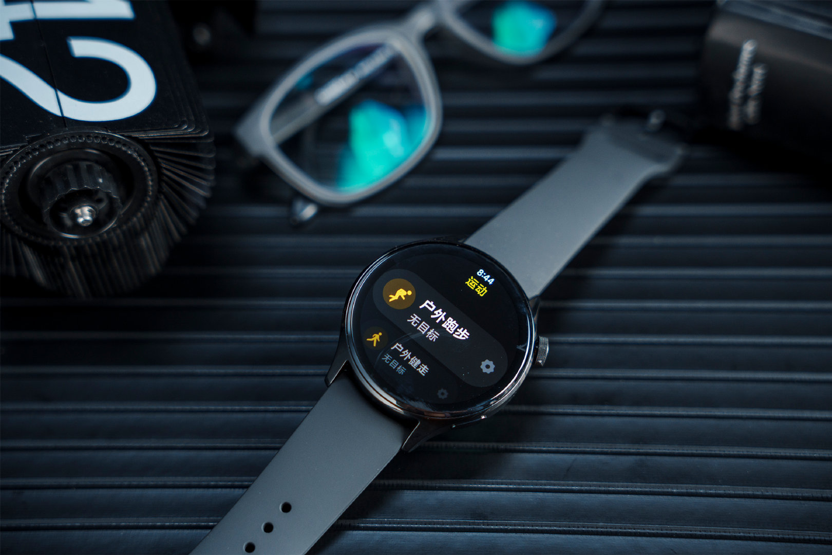 Xiaomi ra mắt đồng hồ Watch S1 Pro và tai nghe Buds 4 Pro - Hình 3