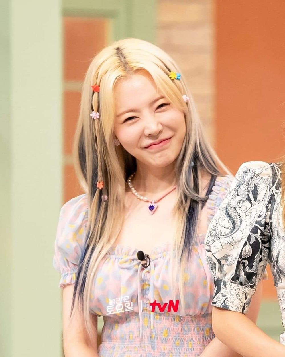 Aespa được loạt idol đình đám tâng bốc: Trở thành nhóm nhạc nữ hàng đầu Kpop, đỉnh chóp - Hình 5