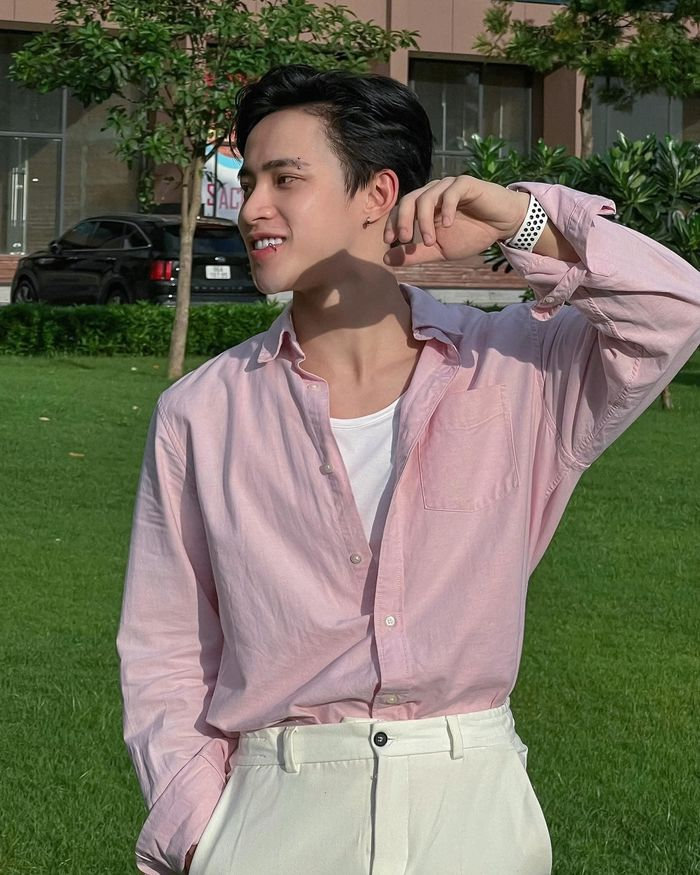 Bùi Mạnh Nguyên (Neyun) - Hot boy người nhện dẫn đầu trend Phía cuối chân trời là ai? - Hình 9