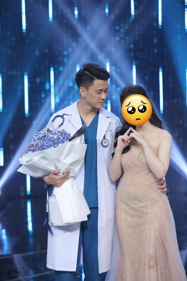 Quang Lâm - Cực phẩm bác sĩ của NALA nói xấu nữ chính gây tranh cãi, bị đàn chị Vũ Thu Phương vỗ mặt - Hình 1