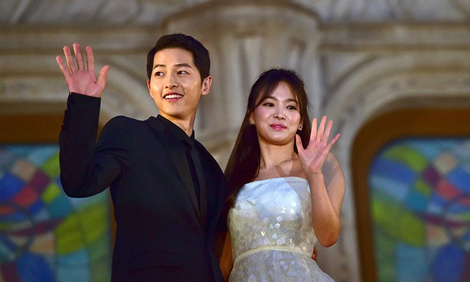 Song Joong Ki ly hôn Song Hye Kyo vì vợ cũ ngoại tình, địa điểm bị bắt gặp ở phòng tân hôn? - Hình 3