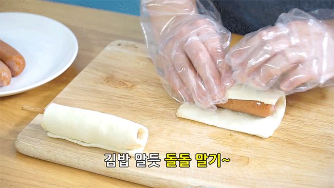 Đã miệng, no căng với bánh mì sandwich cuộn xúc xích - Hình 4