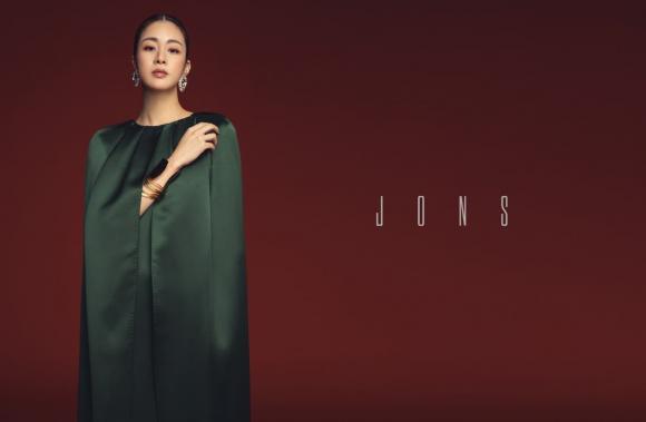 Son Ye Jin xuất hiện với khuôn mặt sưng phù khi mang thai, bị so sánh với tình cũ Hyun Bin - Hình 6