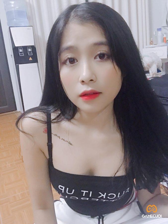 Streamer Loan Milona: Kiếm tiền khủng, nổi tiếng với clip uống thuốc kích thích cùng Quang Cuốn - Hình 1