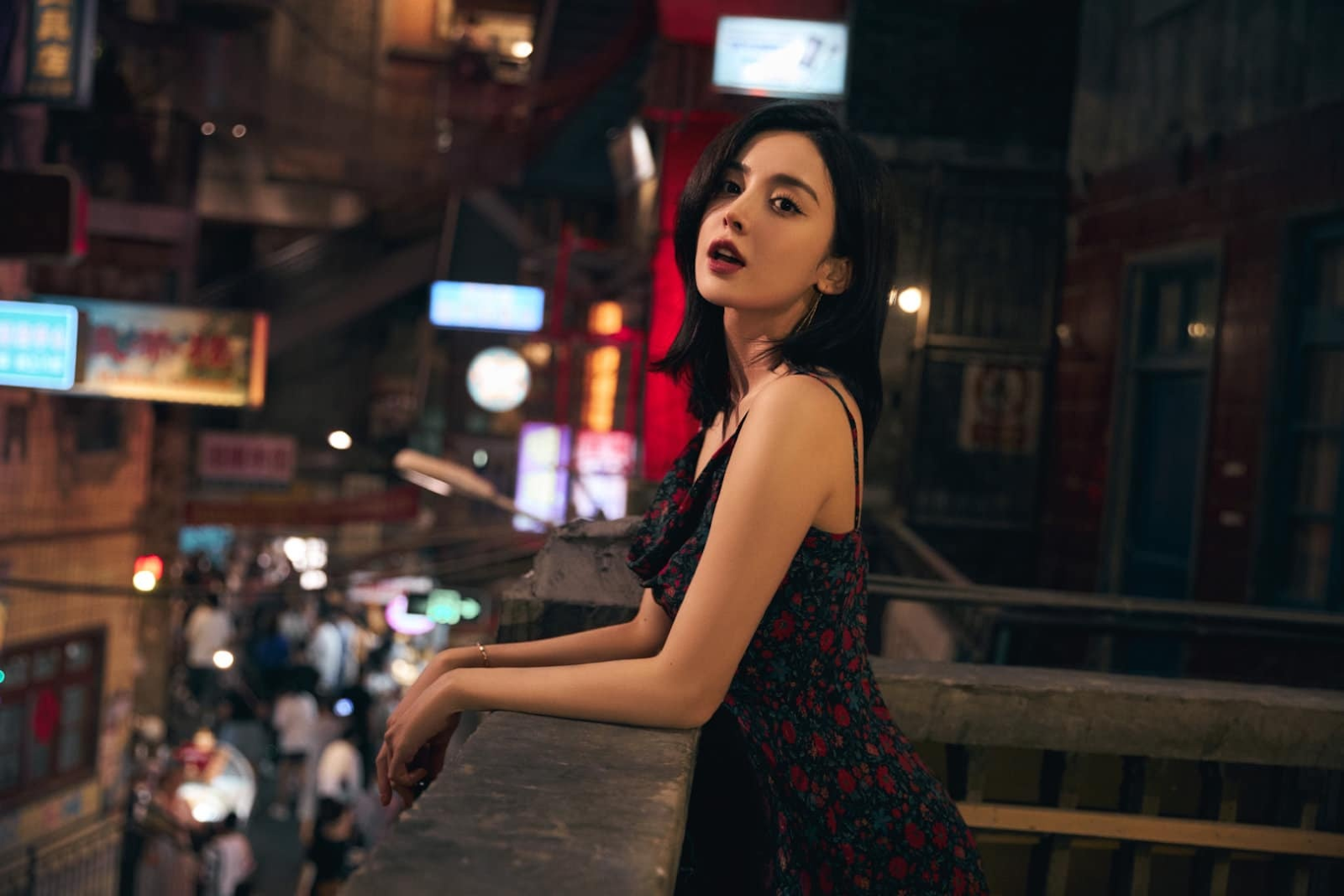 Cổ Lực Na Trát và quá khứ tiểu tam: Phá hạnh phúc của Trịnh Sảng, Angela Baby, qua lại với Đặng Siêu - Hình 3