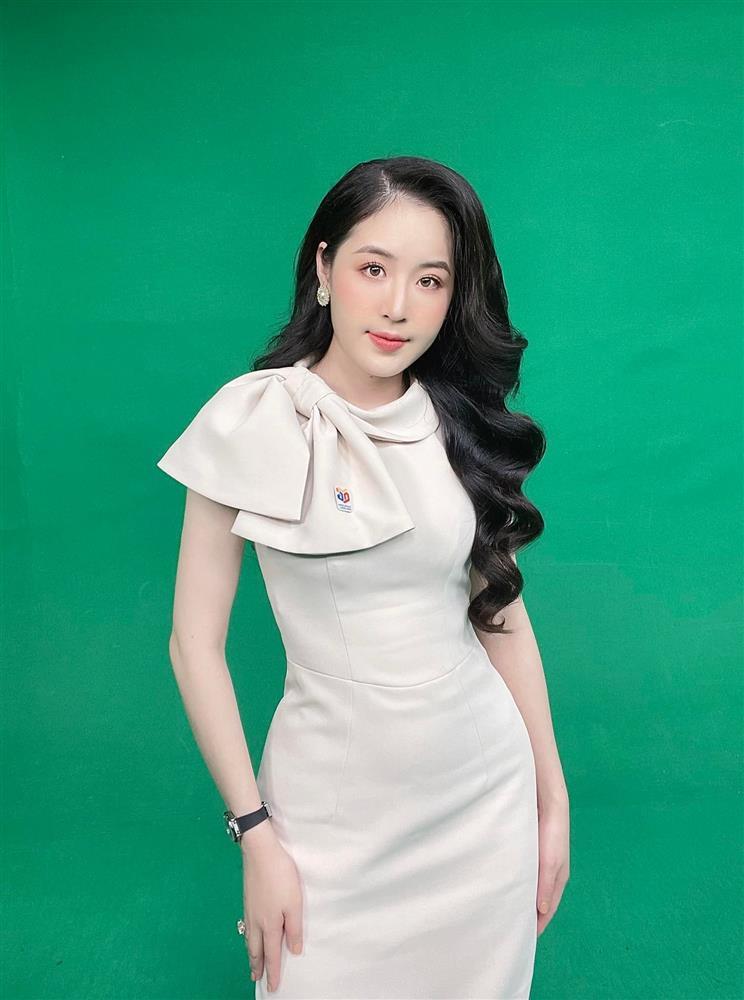 BTV Thanh Tâm có phản ứng lạ khi Quang Lâm hết kể xấu rồi lại xin lỗi - Hình 5