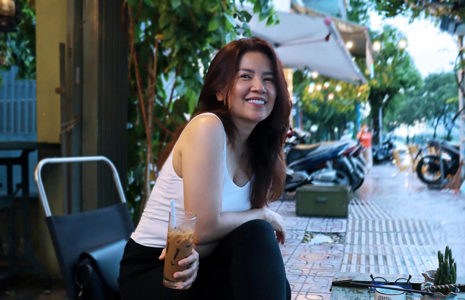 Ngọc Trinh - Nữ chính Mùi Ngò Gai từng bỏ vai vì bệnh tật ra sao sau 16 năm? - Hình 4