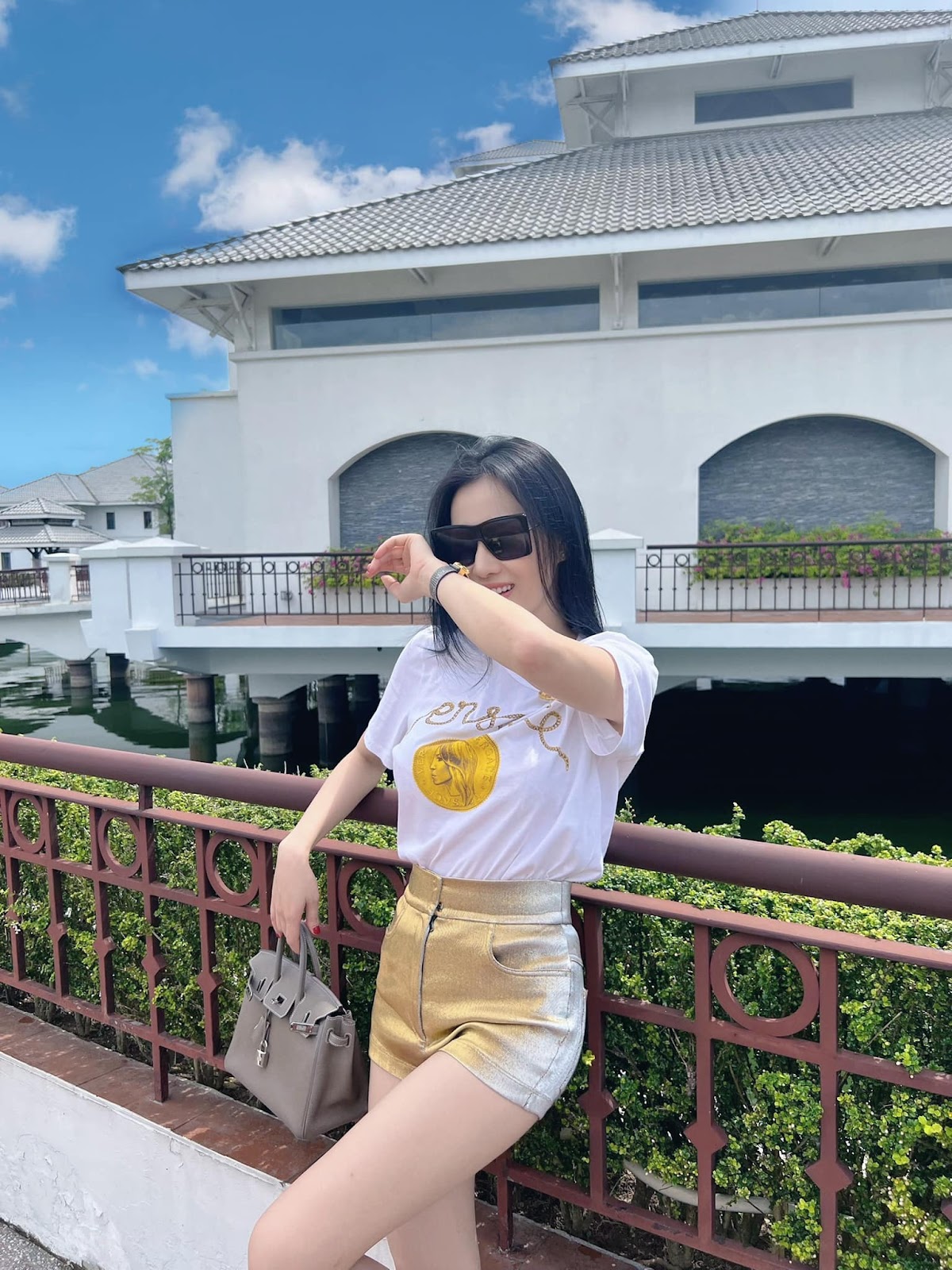 Phương Oanh có động thái lạ trước ồn ào tiểu tam: Nhận ra ai là bạn, ai là bè tè lè - Hình 4