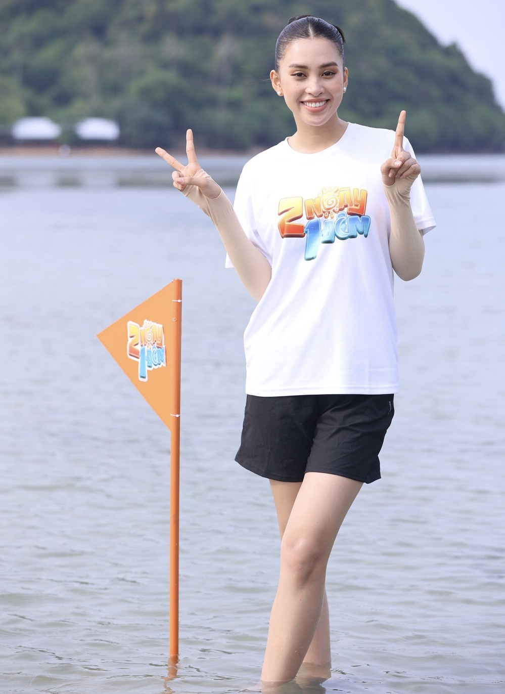 Thùy Tiên - HHen Niê - Tiểu Vy, HIEUTHUHAI được ship với cả 3 mỹ nhân đình đám: Đau đầu lựa chọn? - Hình 1
