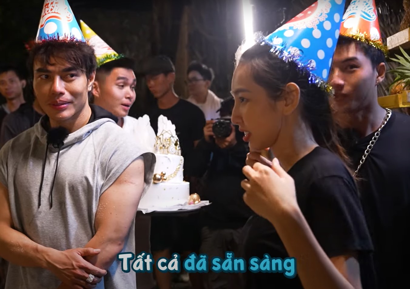 Thùy Tiên tạm biệt 2 ngày 1 đêm, vén màn bí mật về hành động khó chấp nhận của Kiều Minh Tuấn - Hình 14