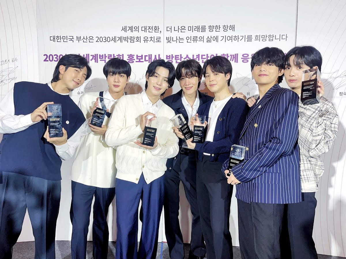 BTS chính thức leo lên vị trí mới, vang danh toàn cầu với các sản phẩm âm nhạc - Hình 5