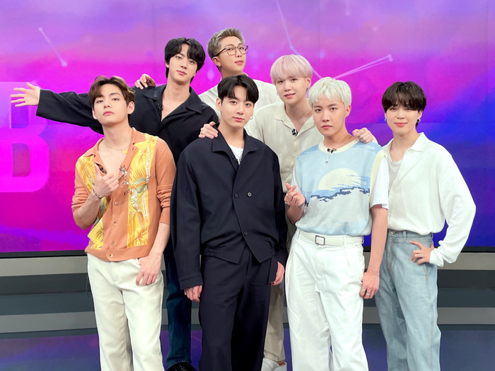 BTS chính thức leo lên vị trí mới, vang danh toàn cầu với các sản phẩm âm nhạc - Hình 3